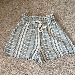 BKE High Waist Gray and White Striped Shorts